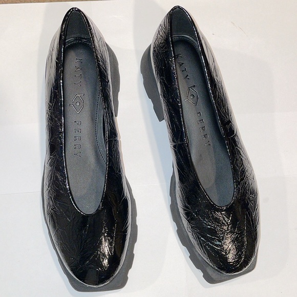 Katy Perry Collections Black Lug Loafers New Size 8 - Picture 1 of 6
